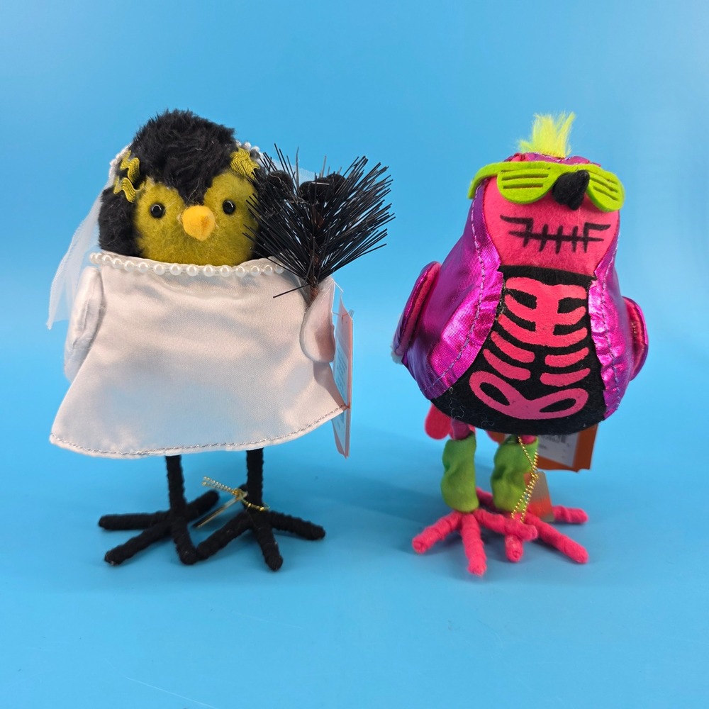 Hyde & EEK 2023‎ Halloween Birds Freda Bride and 2024 Glitters Skeleton